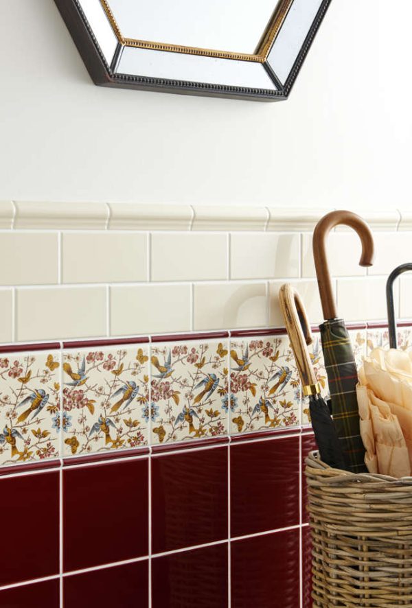 Artworks_Bluebird-IM-0019529-with-Burgundy-and-County-White