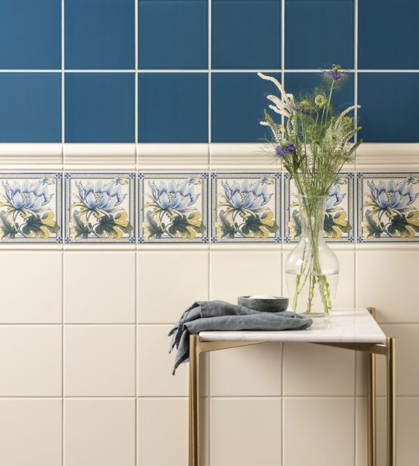 Artworks_Peony-with-County-White-Baroque-Blue